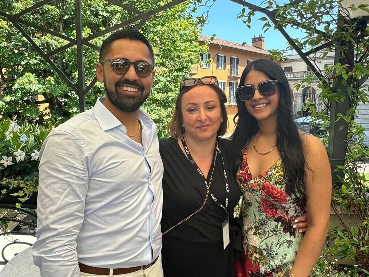 wedding planner specialised in luxury indian wedding in Italy with couple